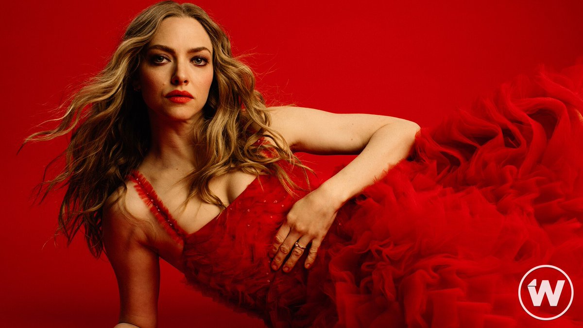 amseyfriedvault's tweet photo. #amandaseyfried https://t.co/k0Se20Elfp