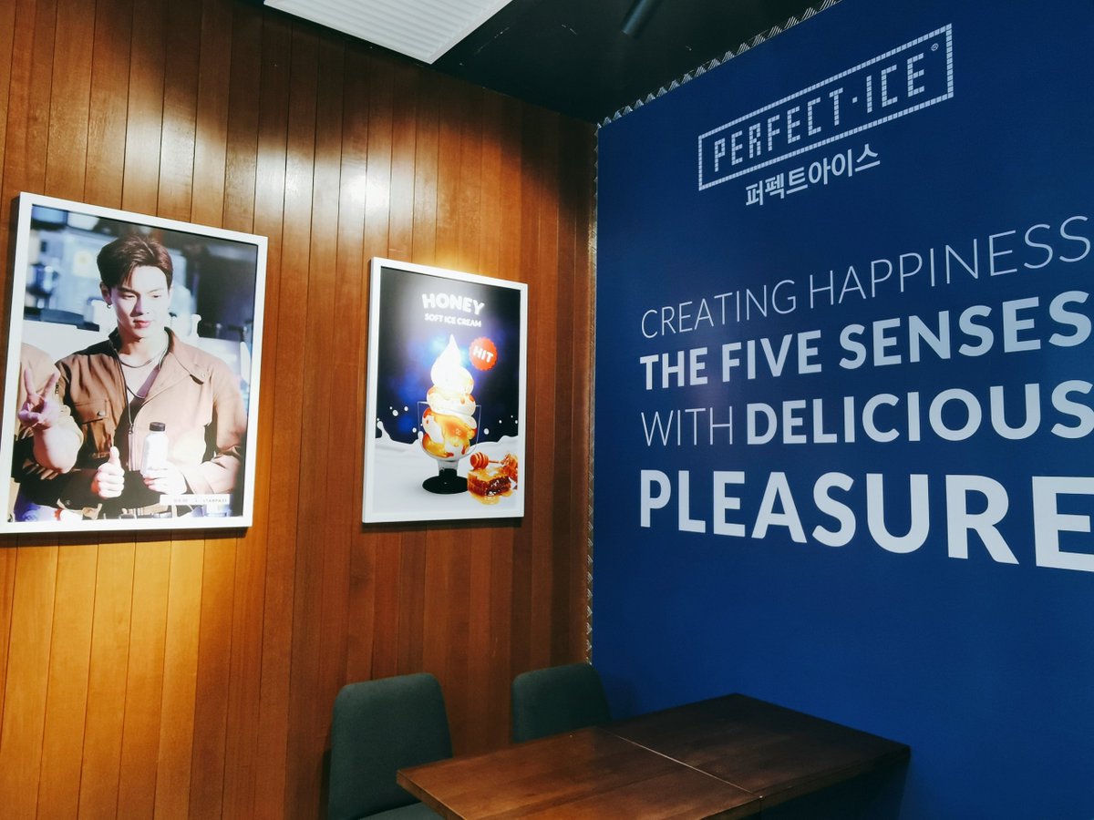 msiakpopfans's tweet photo. [K-MAKAN] Tak laparpun tapi nampak Shownu kita kena makan!

Perfect Ice kini dibuka di @1UtamaOfficial dan @setiacitymall 🍧

...Sedap gila, admin cuba croffle &amp; toast 🥪 harganya standard pasca-pkp 💸💸 https://t.co/5SUfqF3uRD