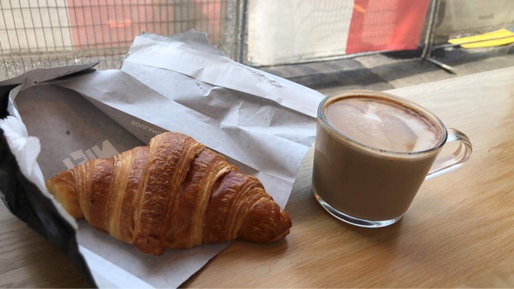 sharon_vog's tweet photo. @ArleneDickinson Quick trip to YUL #café-au-lait https://t.co/qXNV3FbXKj