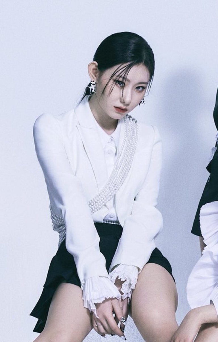 this concept was really made for chaeryeong