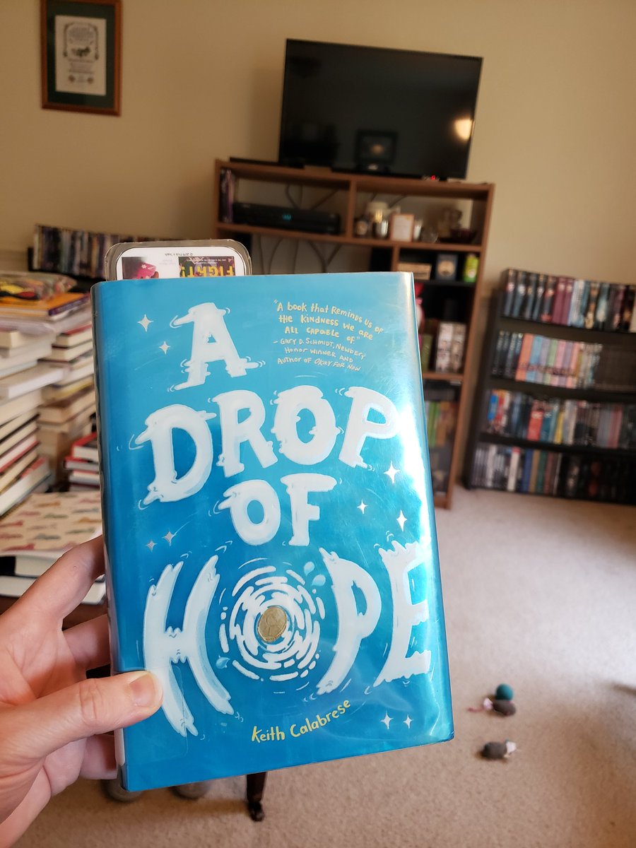 Just 84 pages into my first Summer #BattleoftheBooks read, and I think I'm in love!  🐯❤📚
<a href="/TaylorMSTigers/">Taylor Middle School</a> 
<a href="/library_tms/">TMS Library & Media Center</a> 
@amymikeb 
<a href="/notMrCalabrese/">Keith Calabrese</a>