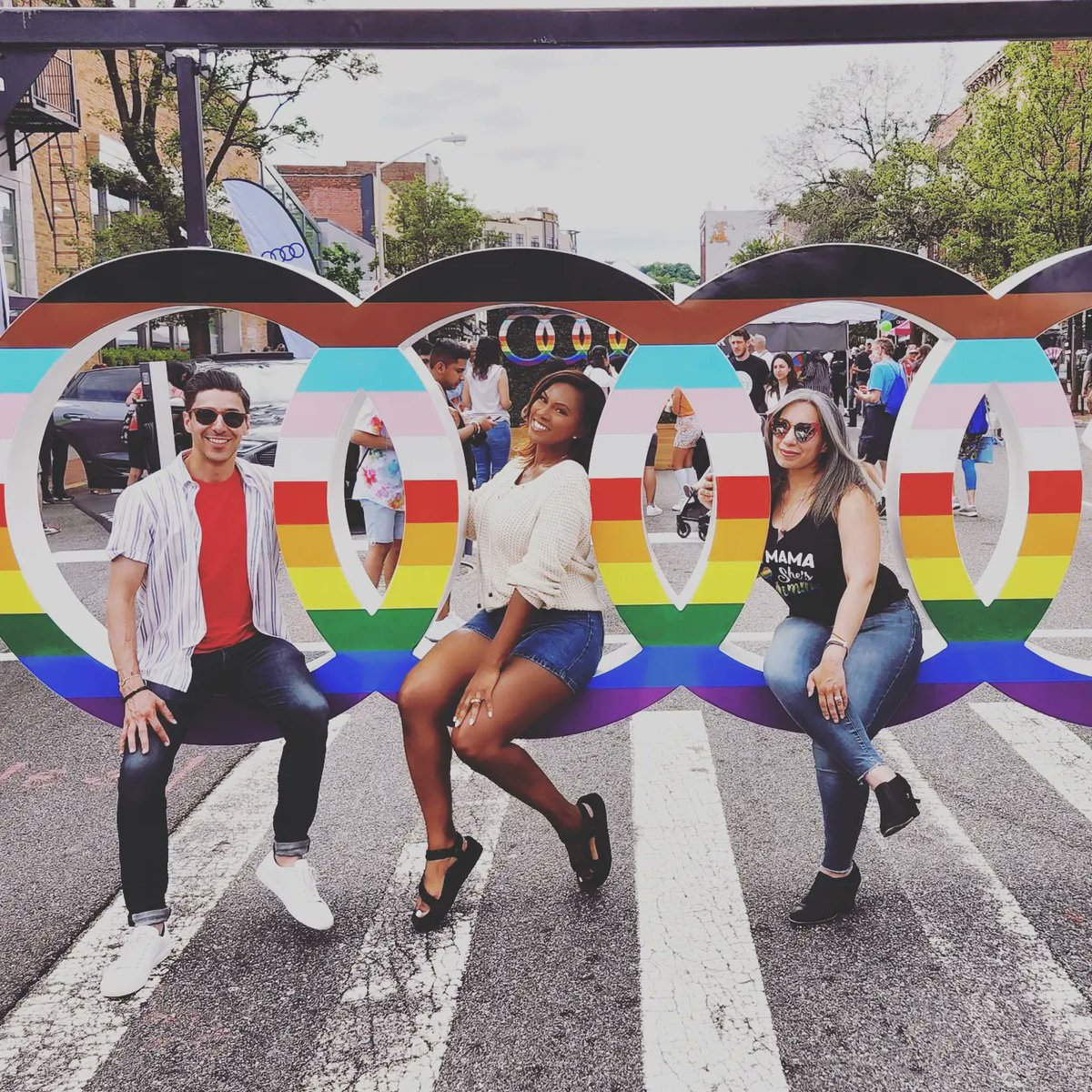 VanessaFreeTV's tweet photo. Amazing kick-off to the first ever PRIDE Festival in #Montclair!
Showing love and support with my @pix11news
fam @danmannarinotv and @this_life_is_beautiful
π· @106th β€οΈ
#montclairpride #PRIDEπ³οΈβπ https://t.co/q9FU1ZXLxa