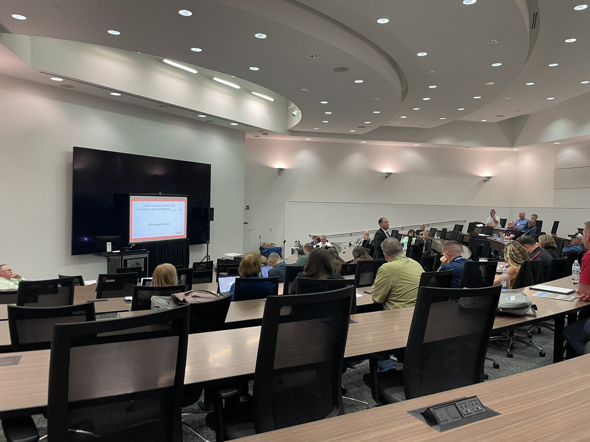“Language lives in the conscious brain. You cannot accidentally speak.” Great session on reducing bias and building community during the CMCP Alumni Seminar at #NENA2022