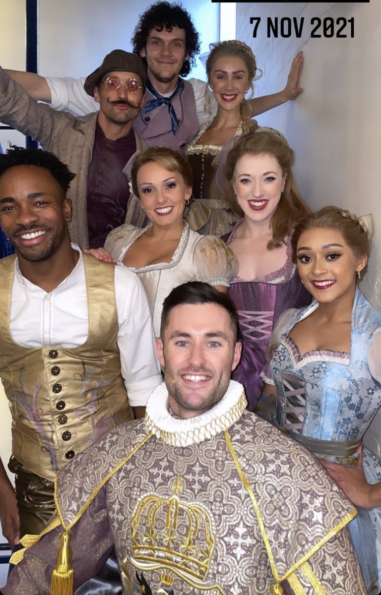 Massive WELL DONE to the incredible swings/DCs

✨Will Bozier (<a href="/willbozier/">William Bozier</a>)
✨Dominic Andrew Griffin (@domgriff93) 
✨Andy Rees 
✨Joshua Robinson (<a href="/Joshuaabjr/">Joshua Robinson</a>)
✨Lydia Bannister
✨Natasha May-Thomas (<a href="/natashathomas_/">Natasha May Thomas</a>)
✨Leah Harris (<a href="/__leahharris/">Leah Harris</a>)
✨Lauren Stroud (<a href="/laurenstroudx/">Lauren Stroud</a>)