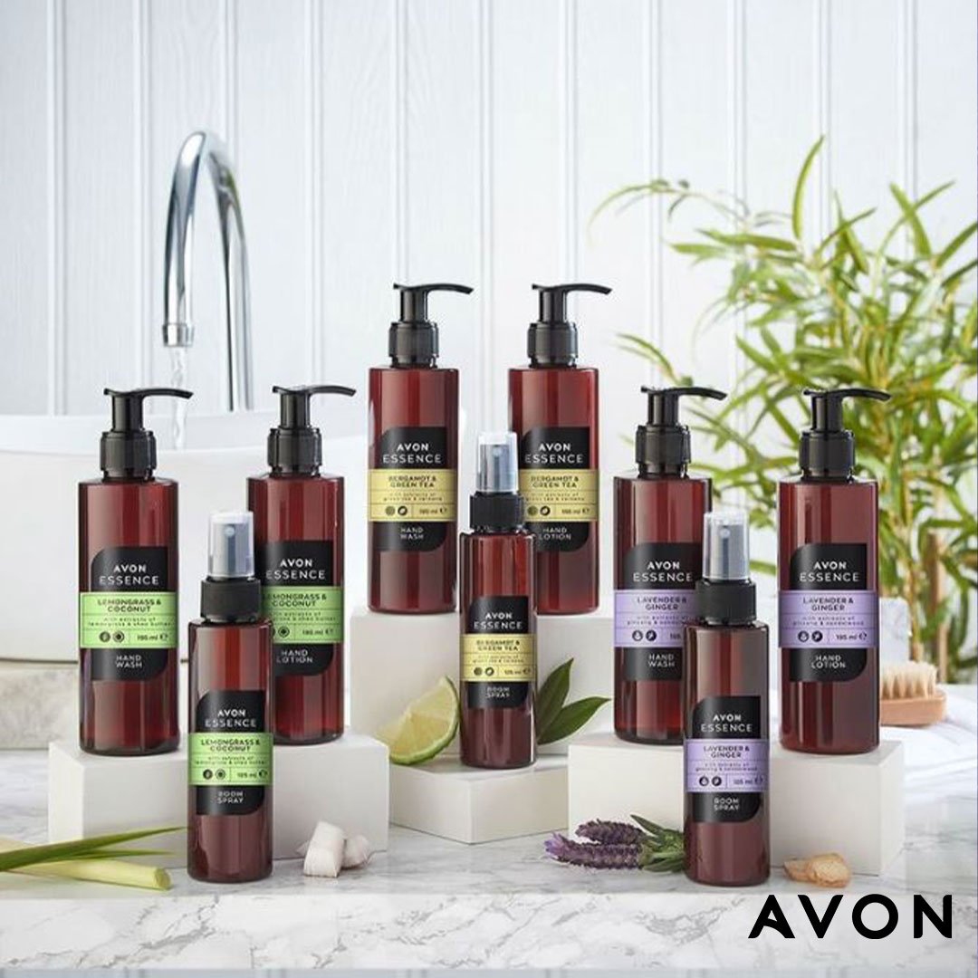 ClareAlcock2's tweet photo. Awaken your senses with our delicious Essence Scented collection 😍
Choose from:
Lemongrass and Coconut 🍋🌾
Bergamot and Green Tea 🍵
Lavender and Ginger 💜
Link in bio x
#SmellLikeSummer #EssenceCollection https://t.co/g5ci6mTQCX