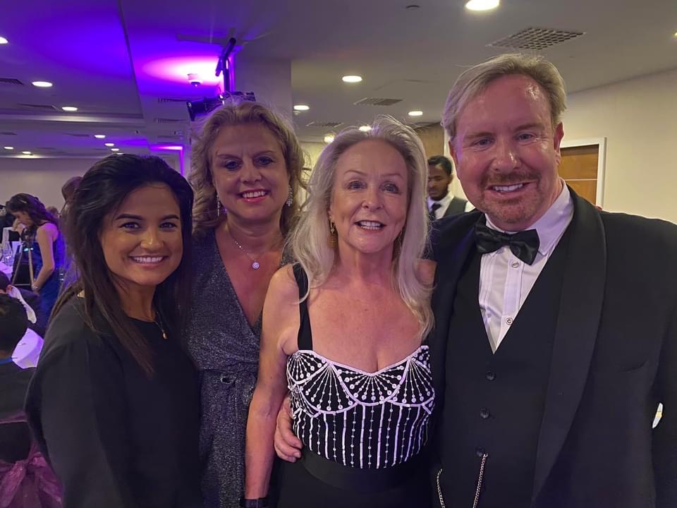 asksteve2c's tweet image. So wonderful  2b with the @AnnaKennedy1 family again  #Theautismheroawards alway so moving 
thank-you to just a few of the sponsors @SamanthaLHowe #DavidHowe you rule . @KarenmooneySE #elegant  @TopLips1 @Dawnavery13  love always @blueshoooz u2 @ionica_official @JuliaChampion10