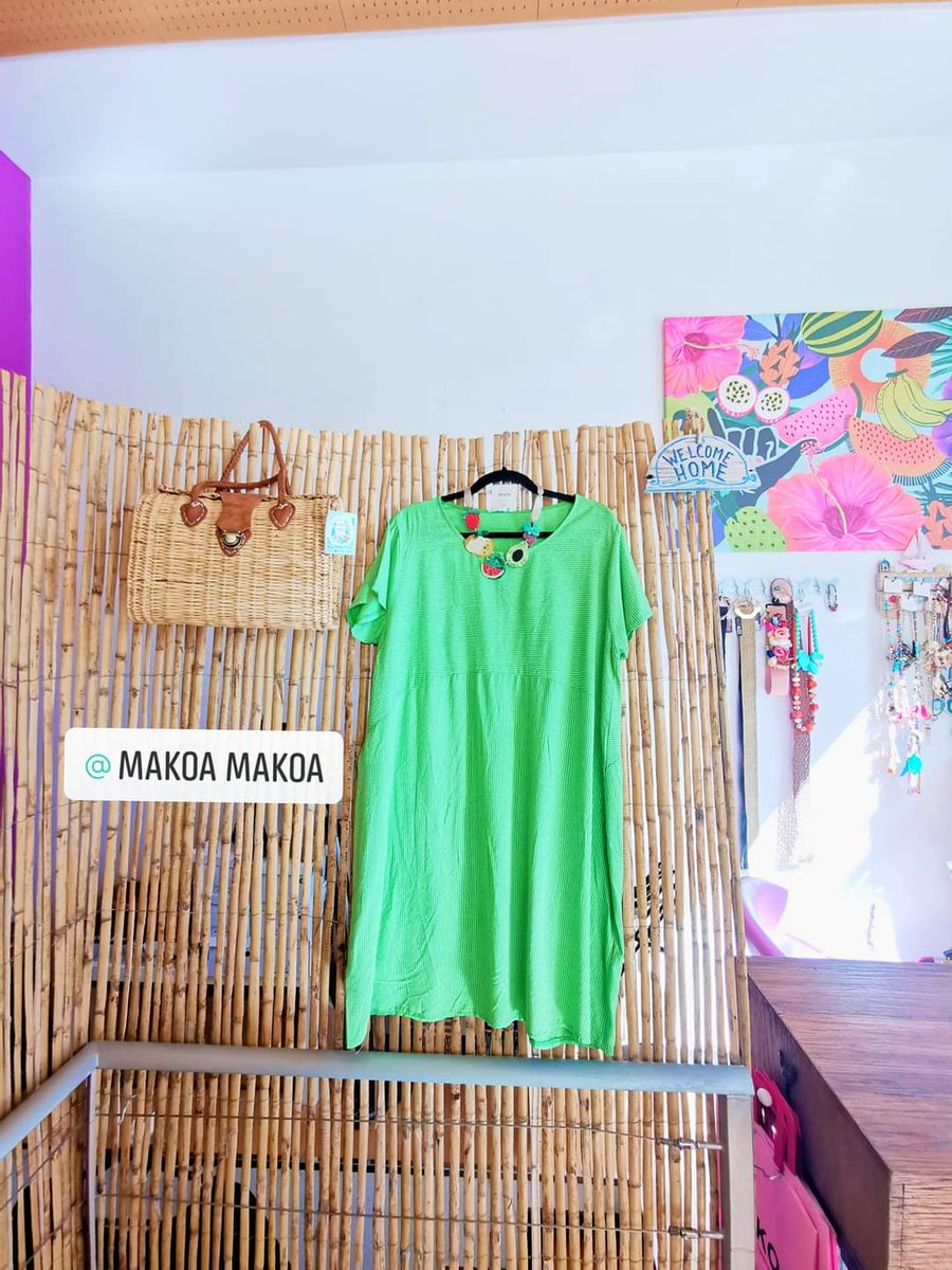 Makoamoda's tweet photo. Feliz domingo!!!
Preparando nuestro espacio para la colección "Summer time" 🌞 😉.
#makoa🌺🌼 https://t.co/UZ5pyAn09l