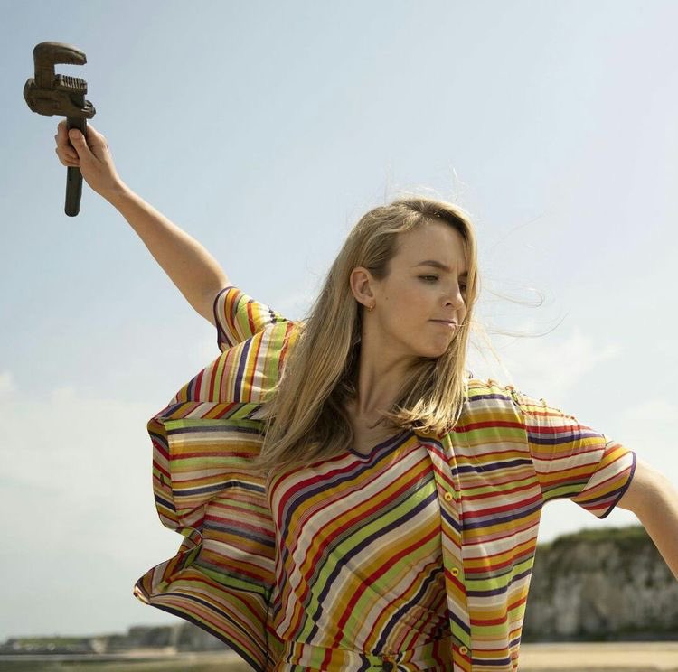 bbtmovo's tweet image. should’ve ended her then