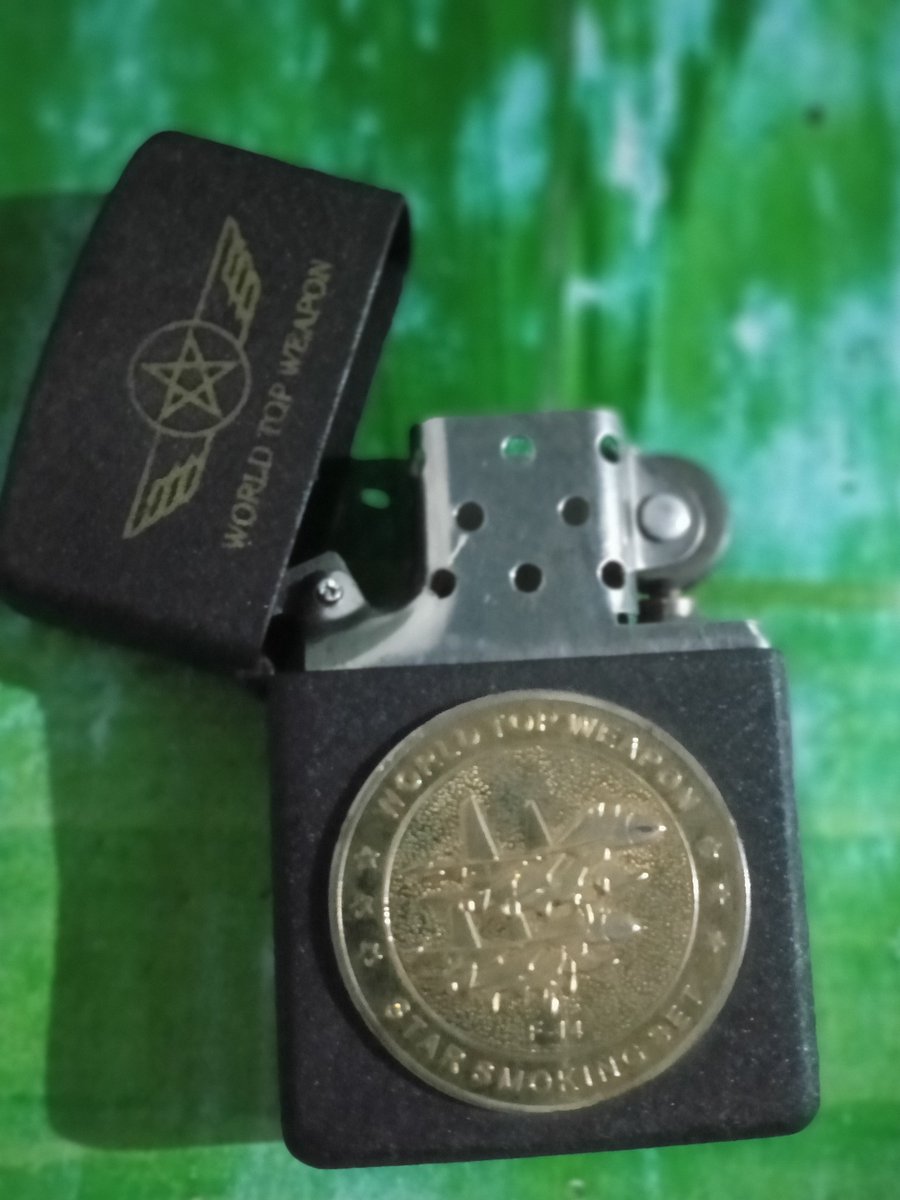 FebrianBin's tweet image. Dijual Korek buatan tahun 1988 dengan harga 500jt.