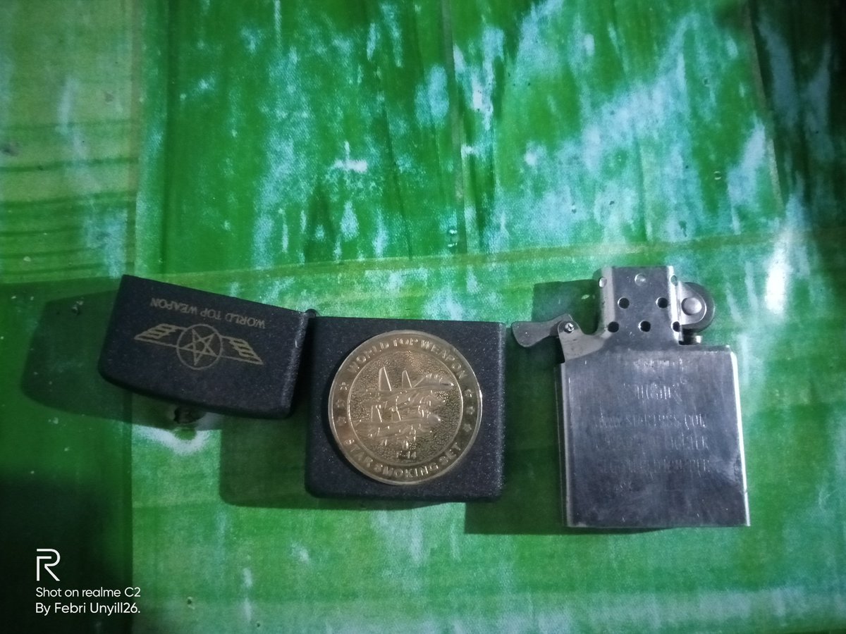 FebrianBin's tweet image. Dijual Korek buatan tahun 1988 dengan harga 500jt.