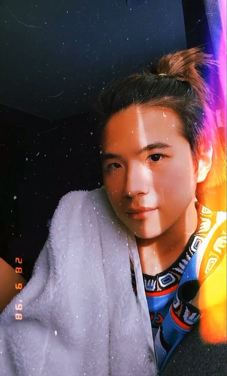 ชอบสไตล์ภาพแบบกล้องฟิล์มจัง
 
💚 cr: iplann ig live 12.6.22 
#คนของแปลน #PlanRathavit