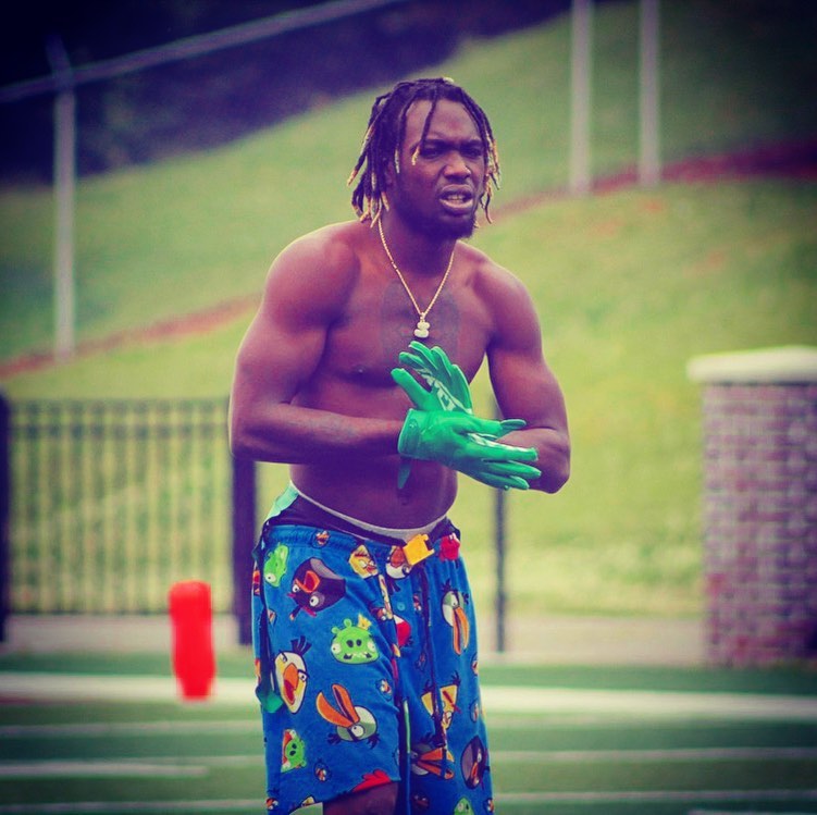 king_lightning4's tweet photo. Always working. Sunday Morning, Let go!😈🤷🏿‍♂️💯 https://t.co/SgJggQxWID