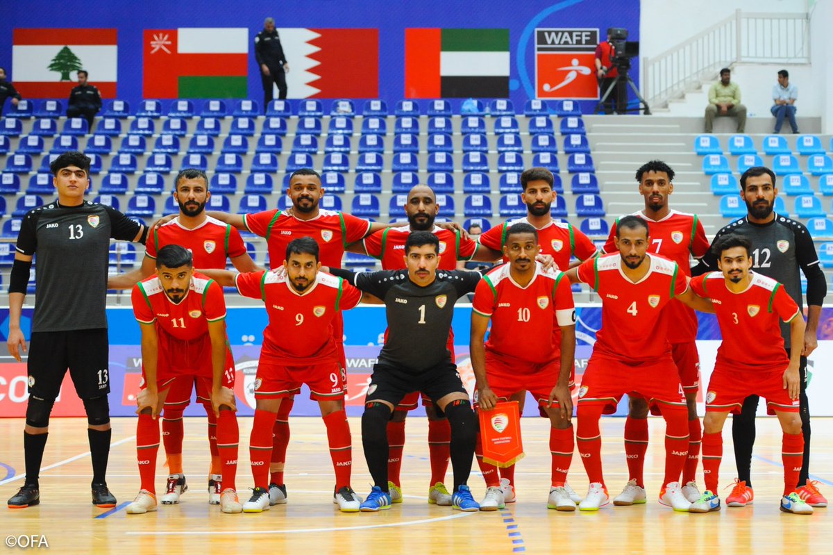 badoh22's tweet photo. شكراً 
الكابتن يونس الفهدي منتخب يبشر بالخير 
كان قاب قوسين أن يصل النهائي 

في بطولة قارية وتصل إلى دور نصف النهائي 
وانت في بداية اشهار دوري الصالات 

هذا جيد يعني المستقبل امامكم
رغم السلبيات التي ذكرها البعض 
والتي بعضها غير صحيح 
ولكن نقول للجميع شكراً على 
#منتخب_الصالات https://t.co/iO2ozmwf5G