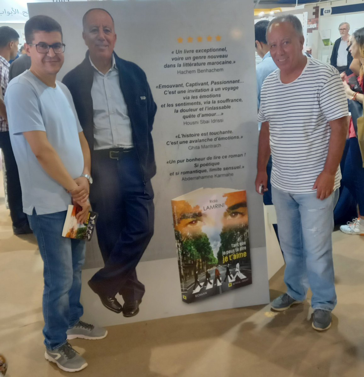 RidaLamrini's tweet photo. Un grand MERCI à mes visiteurs au SIEL

Des rencontres avec des gens sympathiques et de fervents lecteurs. Merci infiniment.
Un grand merci à mon éditeur Afrique Orient et à sa dynamique équipe de collaborateurs.
https://t.co/AJNftNcHBs
https://t.co/w2n2pwfJlz 
#rlamriniecrits https://t.co/e2eepk6kFd