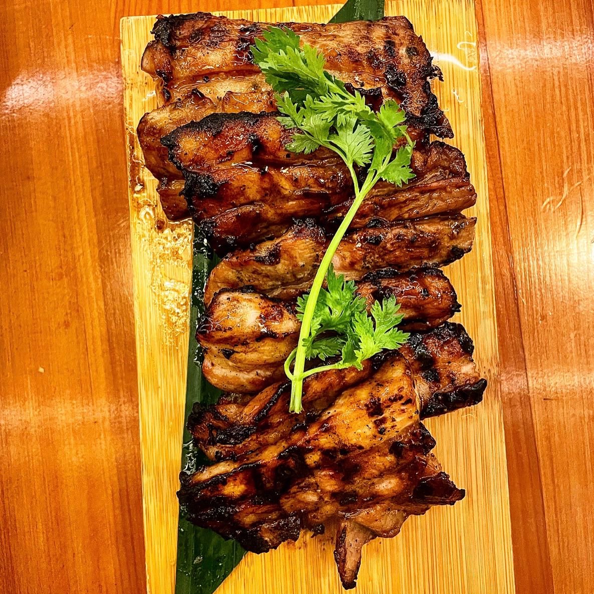 AntonRodriguez8's tweet photo. Thai cuisine 🇹🇭Shrimp paste rice, Grilled pork belly, Pad thai with chicken #mangotreerestaurant https://t.co/67jlN9zZ2H