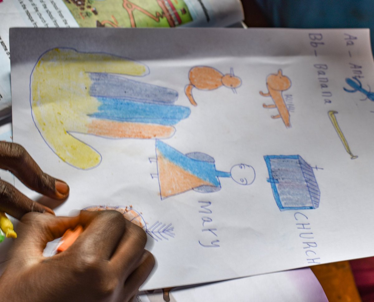 Edutab_Africa's tweet photo. Bring life into your classroom by placing the children at the center of their learning. These learners from Kiminini, Kenya, came up with their alphabet book illustrated items using images & text. ๐คฉ๐
@EAA_Foundation
#IFERBProject #projectbasedlearning #ABCbyMe https://t.co/Gz4876D8sC