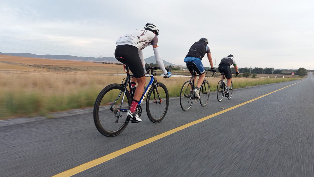 A couple of photos from today's rides
.
#cycling #roadbike #bikestagram #cyclinglife #stravacycling #instacycling #rideyourbike #ilovemybike #cyclists #lovecycling #instacycle #cyclinglove #instabicycle #cyclistlife #outsideisfree #fromwhereiride #roadslikethese #scott2luvit
