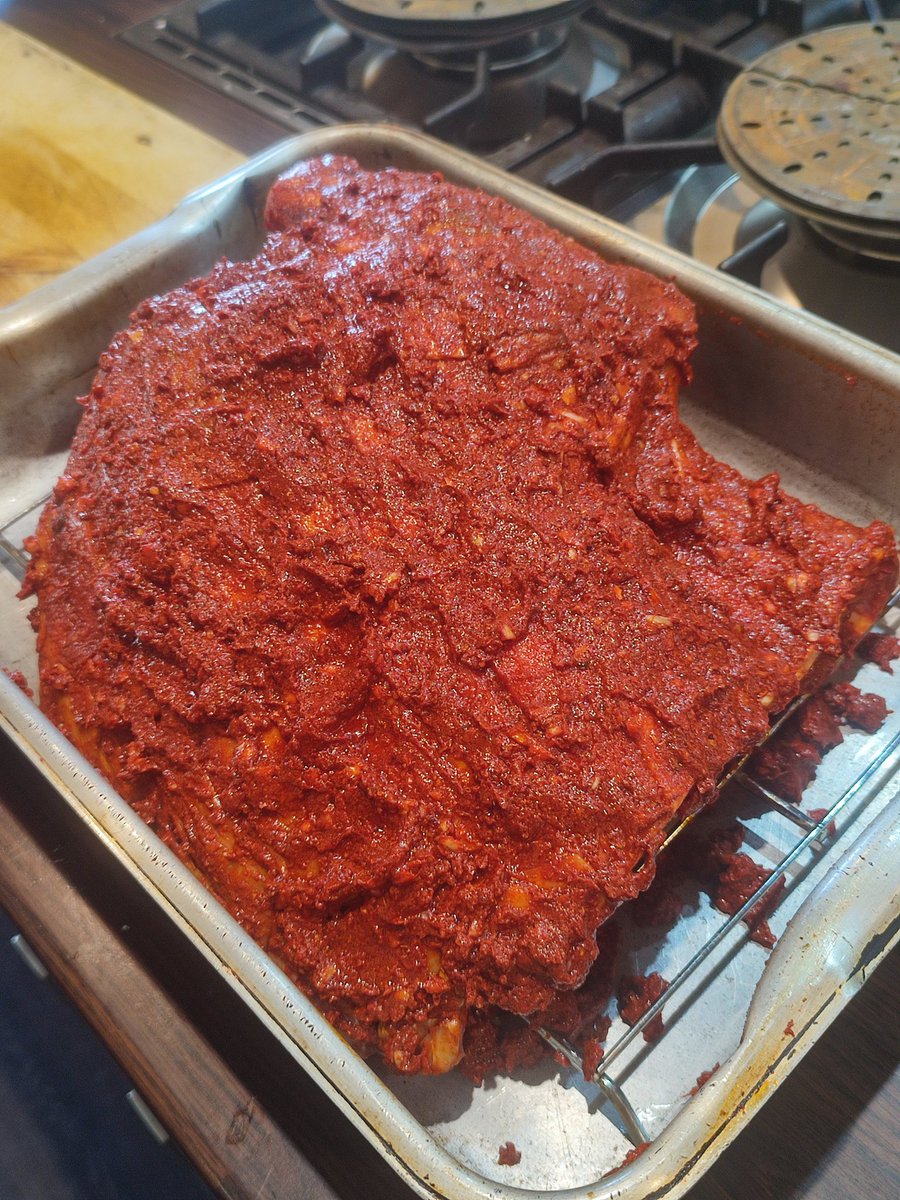 Omemade's tweet photo. Tandoori Lamb Shoulder in the oven for a Lamb Biryani later.
#OmeMade #Curry #Tandoori #MadeInSheffield https://t.co/thvV6lkFXq