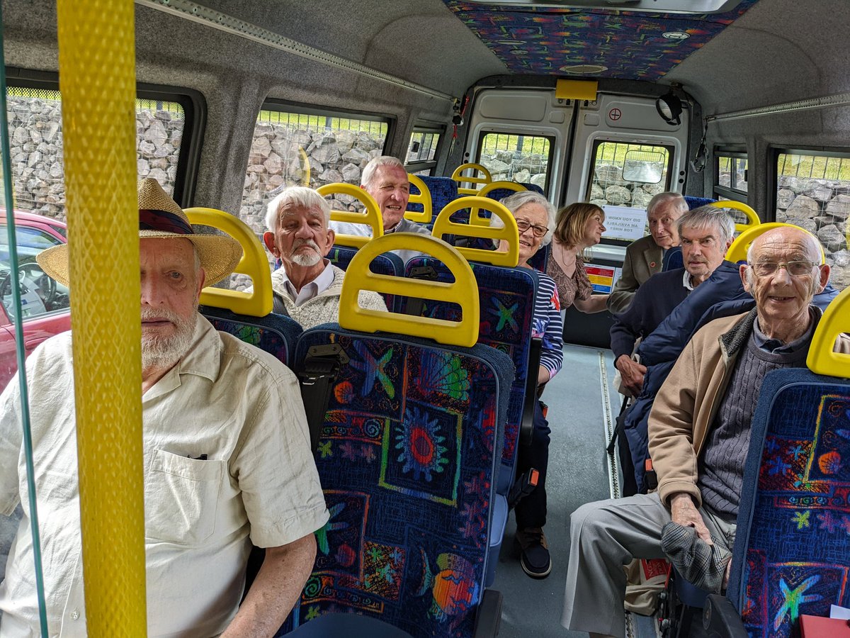 DemFriendsAlton's tweet photo. Members of Dementia-friendly Alton enjoying a day out at the cricket as part of the Memory Day offered by the #TheAgeasBowl - thank you so much @DFHampshire - it's great to be part of your out and about group https://t.co/PagrINnzRH