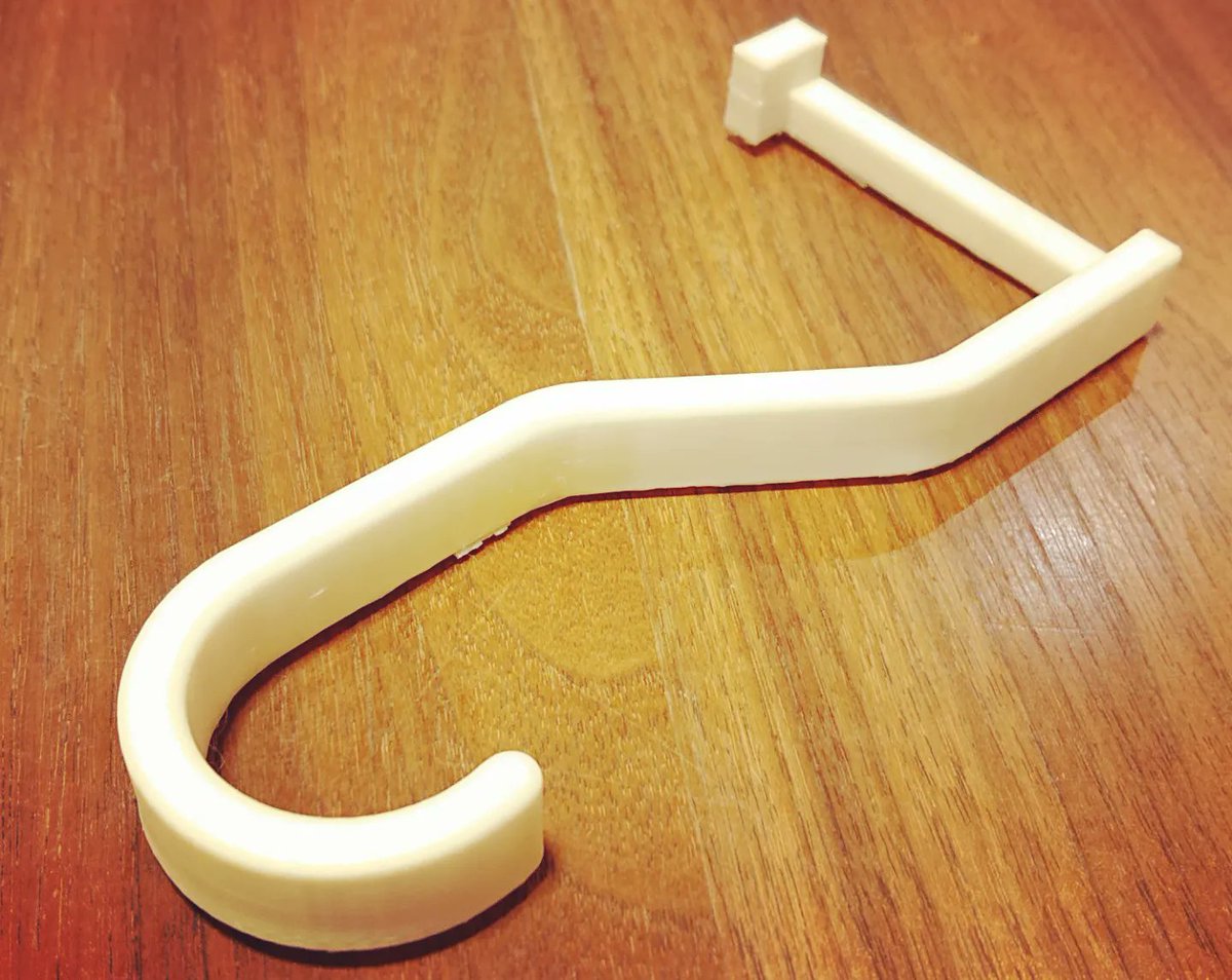 kchateitea's tweet photo. 半年振りの稼働のため
セッティングに一苦労
和室での作業は暑くて
でも久し振りに楽しい
#3DCAD #Fusion360 #3Dプリンタ #XYZPrinting #和室 #工房 #KTeasLab https://t.co/jmpsgORgzB