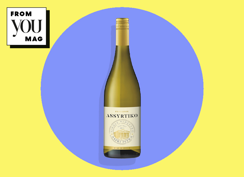 YOUMagSocial's tweet photo. Olly Smith's bargain white wines for summer
'With attention on prices, some terrific bargains are yours to be had – just give them half an hour in the fridge; if you over-chill you risk muting the flavours,' says @jollyolly
Read more: https://t.co/t4TIEWXKar https://t.co/CLuYvc3a9R