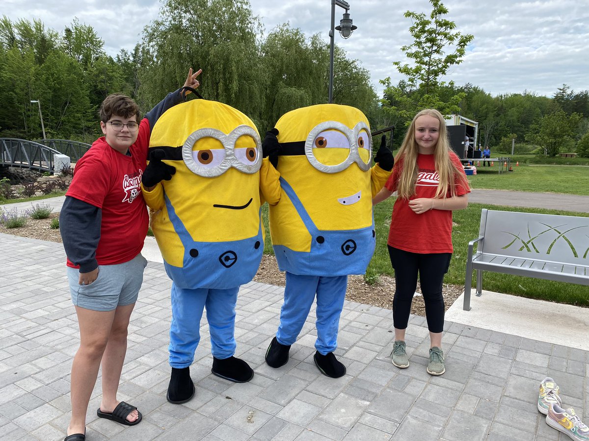 SchoolSolvers's tweet photo. Great group of Bessborough School Leadership Group members supporting the Ronald McDonald House PJ Walk Event!@AnglophoneEast @SchoolSolvers https://t.co/4HGXEOnrFR