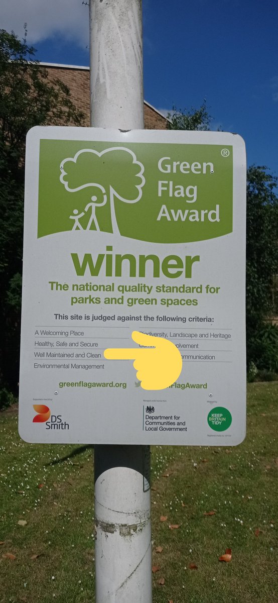 WashWombles's tweet photo. Would love to see the evidence submitted for St George's Gardens to get green flag status https://t.co/qWJhJgUbUA