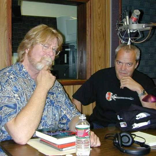 Deathbydvd's tweet photo. GORE FOREVER!
The late great Chas. Balun pictured with the also late great Roger Watkins, director of Last House On Dead End Street
Happy Birthday, Chas. Wherever you are.
#ChasBalun #RogerWatkins #DeepRed #DeepRedMagazine #DeathByDVD #LastHouseOnDeadEndStreet #horror https://t.co/wIE5jP8Jah