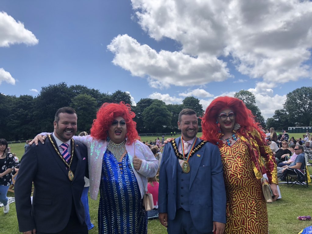 rich4sandwell's tweet photo. A-MAZ-ING! What a fabulous First Sandwell Pride festival. There are some many people to thank for making it an family and community focused event but most of all everyone who celebrated! @sandwellcouncil @VisitSandwell #MayorofSandwell https://t.co/HBC6yjbonl