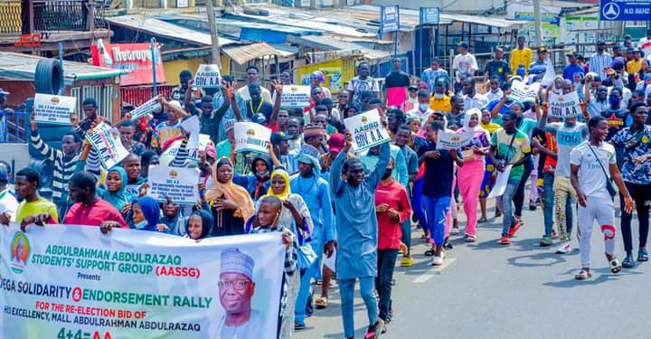 flexishow's tweet image. Ongoing 🔥🔥🔥

AASSG solidarity and endorsement rally in support of the second term ambition of Gov. Abdulrahman Abdulrazaq as the executive Governor of Kwara state.
#AASSG
#MOVEMENTFORPROGRESS

@RealAARahman @rafiuajakaye @Kwara_APC @APCNigeria @APCWestAfrica @YinkaFafoluyi