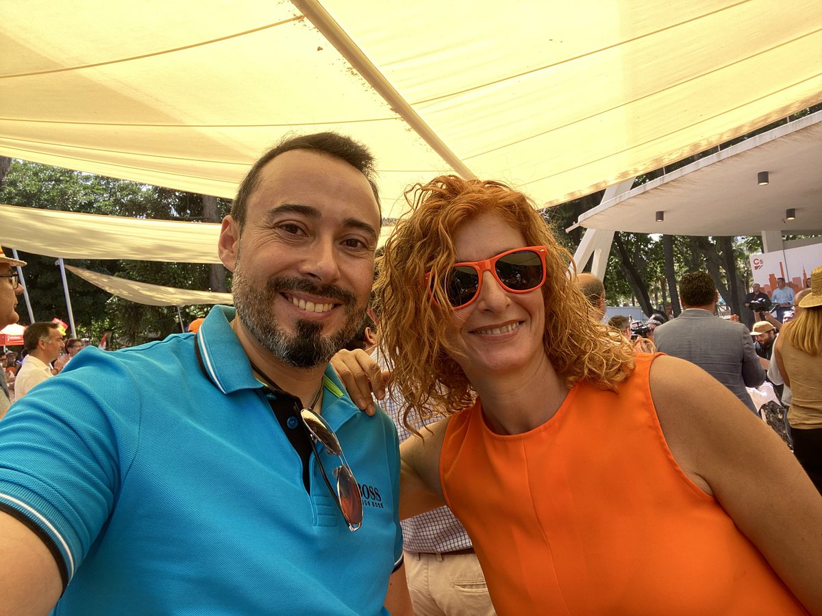 Reencuentros 🔝 🧡

<a href="/_Irene_Rivera/">Irene Rivera</a> 🚁