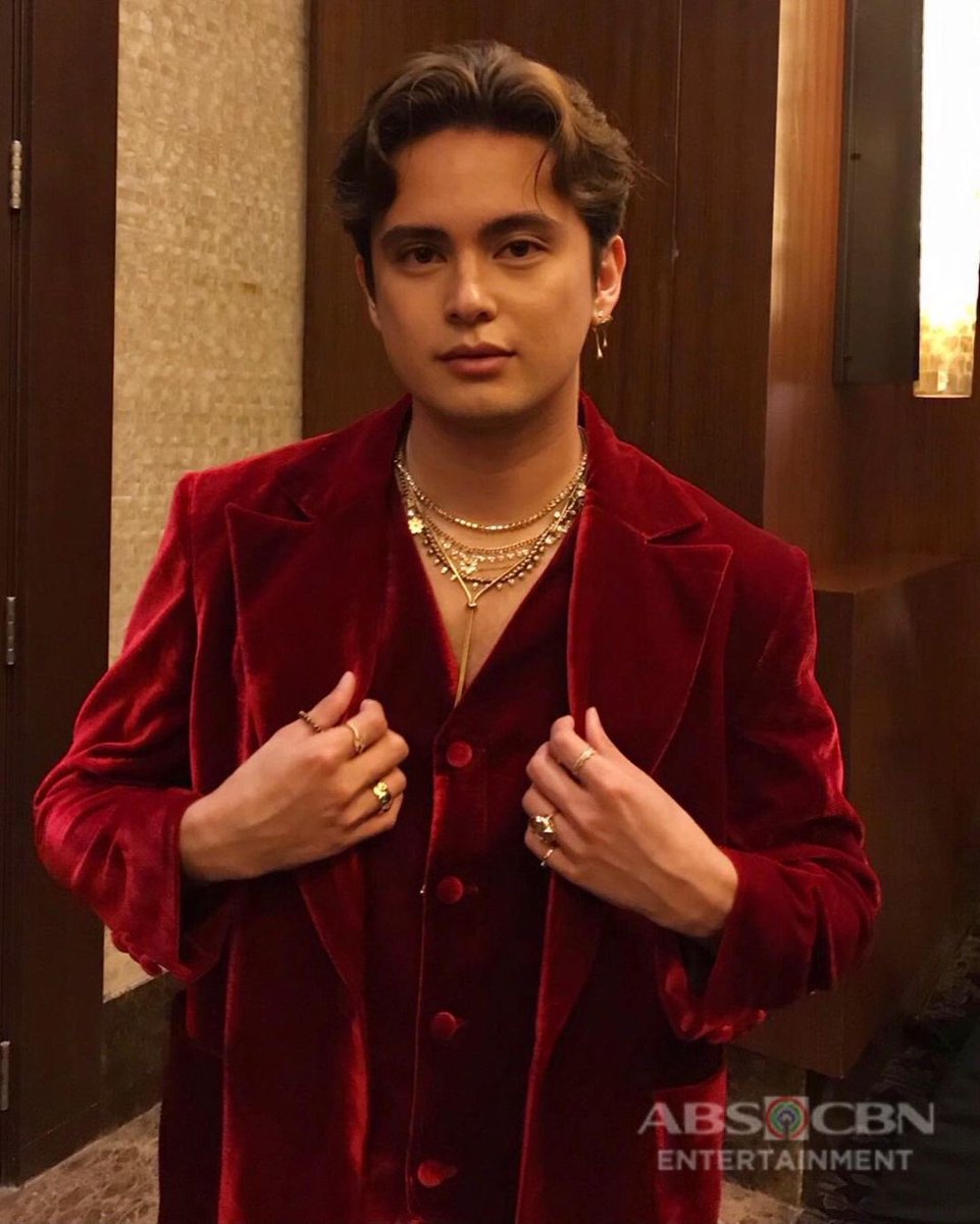 REIDersOfficial's tweet photo. Hello to the young legend @tellemjaye! 

©️abscbn

A NEW ERA JAMES REID
#MegaBall2022 https://t.co/nzM5vMEr1W