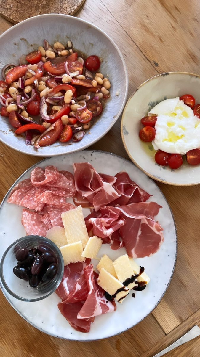 Lili Cosic tweet media