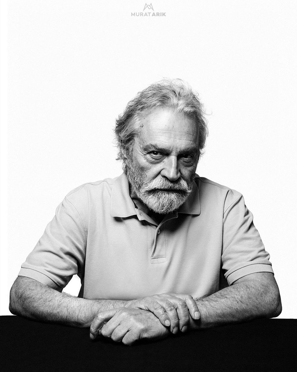 Haluk Bilginer ile harika bir çekim gerçekleştirdik📸
.
#halukbilginer #Baba - Haziran/2022
.
instagram.com/p/Ceqr929I8Ij/