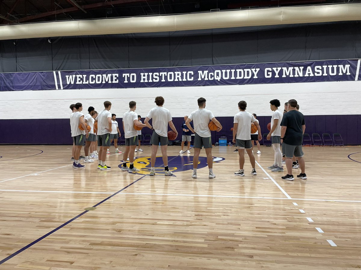 D_Brock10's tweet photo. Good 2 days of learning and fellowship at @LipscombMBB team camp. Ready for 2 more days of improvement then off to @RelentlessHoops event!

#HardHatHoops https://t.co/3MAHVCXMSk