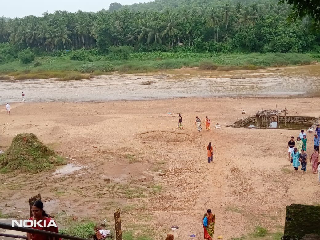 ravikeerthi22's tweet image. Morning &amp;amp; Evening water level of #Netravathi river near Uppinangady - Dakshina Kannada ..

Uppinangady has seen 110mm rainfall since 8:30 AM &amp;amp; all neighbouring stations too have crossed 80mm+ rainfall☔️☔️☔️

#Karnatakarains