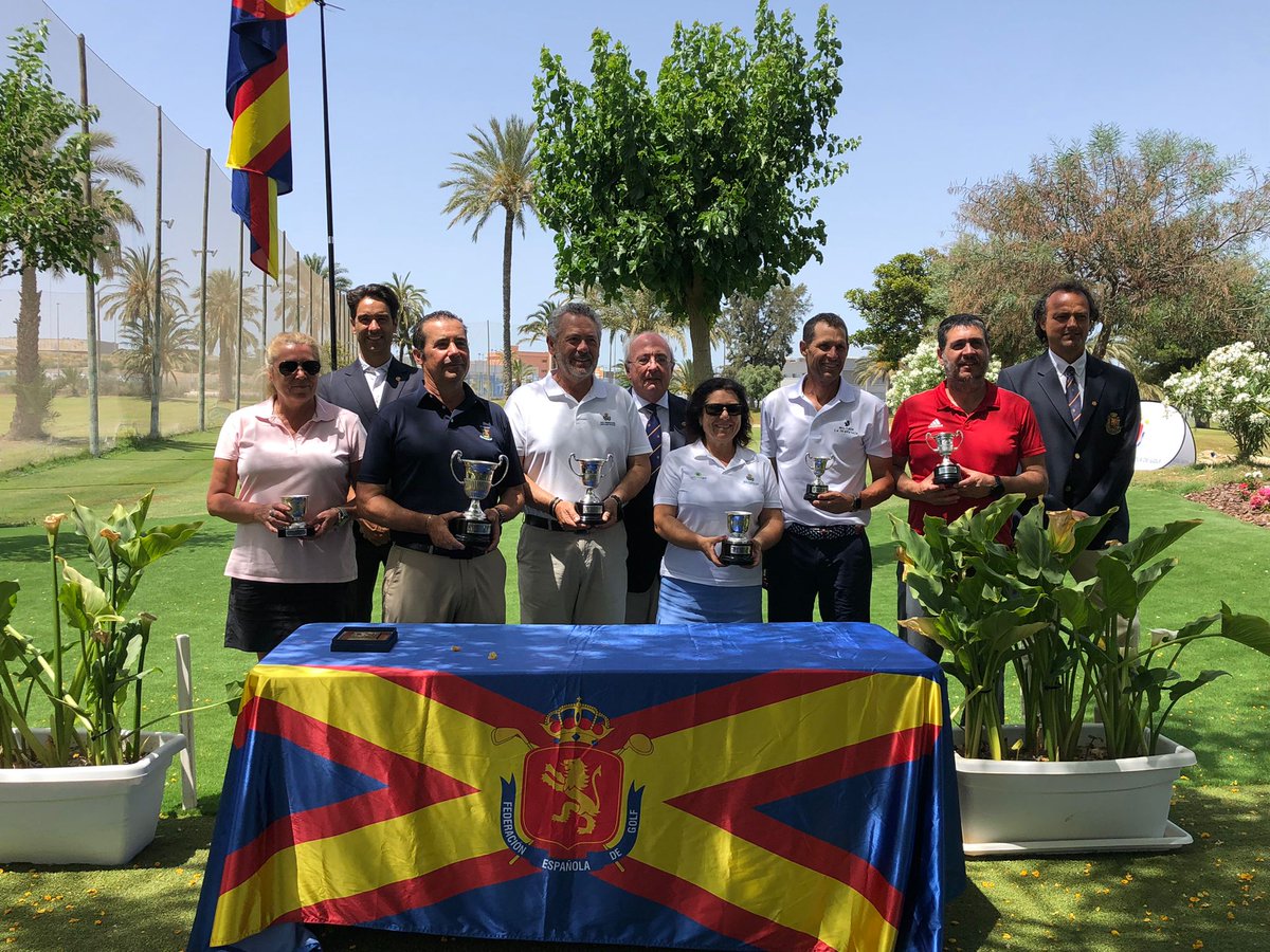 fedegolfcv's tweet photo. Fernando Cabezudo ganador del Campeonato de España Senior de Pitch &amp; Putt

https://t.co/NTyuUL081o https://t.co/TbQltGd45j