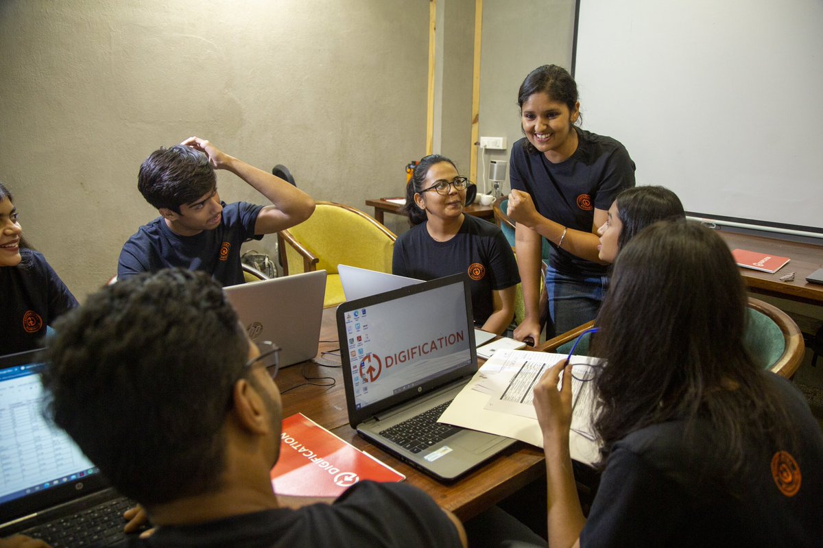 Digification_'s tweet photo. Digital Marketing Power Sessions 💪🤩 at Digifcation🤟with Coach Surbhi. Have you attended one?
Bringing in some Sunday fun sessions soon. Stay Tuned💃
#Digification #DigitalMarketing #LearnDigitalMarketing #Udaipur #Marketing #Career #CaseStudy #PowerSession #HappyClass https://t.co/p2FELAJlGA