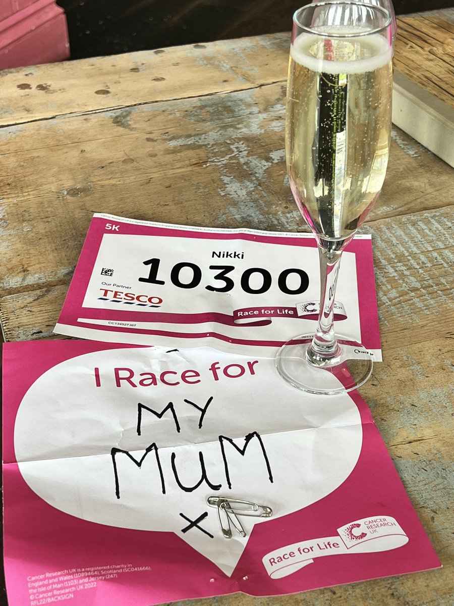 Raced for life with these fabulous people today #cancersucks #SU2C #RaceForLife <a href="/Bev65Birch/">Bev Birch</a> <a href="/PeterKe36624711/">Peter Keen</a>
