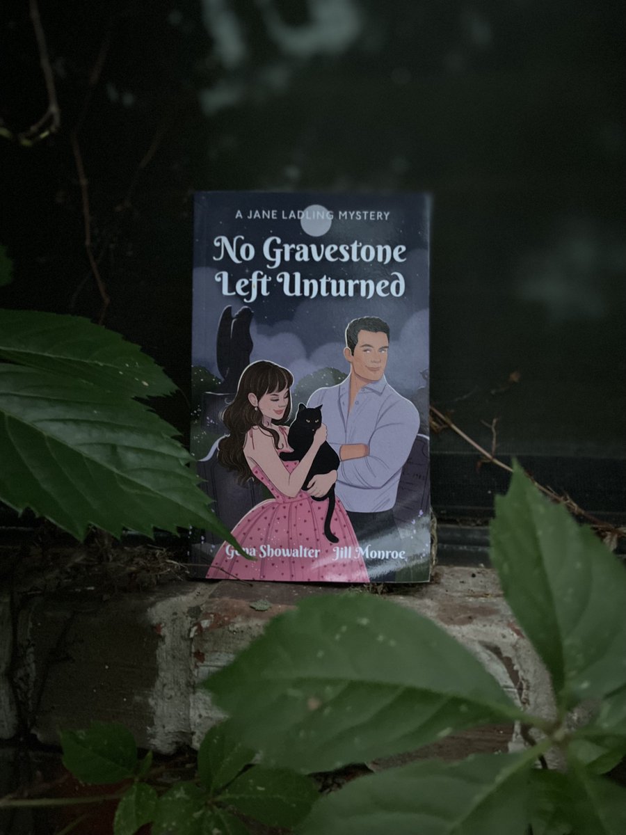 genashowalter's tweet photo. Have you tried the Jane Ladling Mystery series I’m writing with Jill Monroe? This is a cozy mystery series, with a quirky heroine who owns a cemetery and thinks she’s her town’s best detective. 

Check out the first book here: https://t.co/rDj6kO19Gd 🪦🐈‍⬛👒👗🕵🏻 https://t.co/mIMlqP6Idx