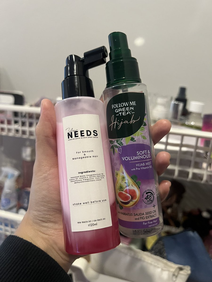 secretlyfura's tweet photo. Erghhh I merayu sangat semua orang yang ada masalah rambut bau kepam baca thread ni! 🫢

I jumpa cara nak maintain rambut kekal wangi even berpeluh dengan cost below than RM50. 

Laki pun boleh cuba! Ada 3 jenis hairmist berlainan I akan suggest dalam thread ni jugak 😉 https://t.co/BKCRv1Ziy6