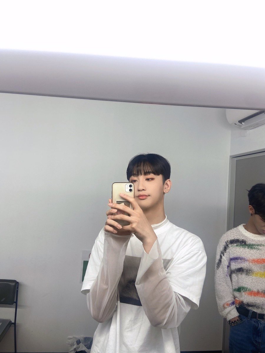 RoaDB_official's tweet photo. [#Day]

물렁콩떡 VS 말랑콩떡

#RoaDB #로드비 #RoWaY #로웨이 #Day #데이 #JstageO https://t.co/U2uvE7susF