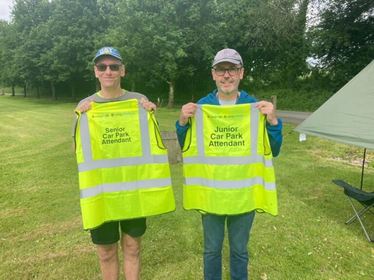 Great to see so many turning up for <a href="/OpenFarmSunday/">OpenFarmSunday</a> at #GelliAur
@ColegSirGar and being parked so efficiently 😅