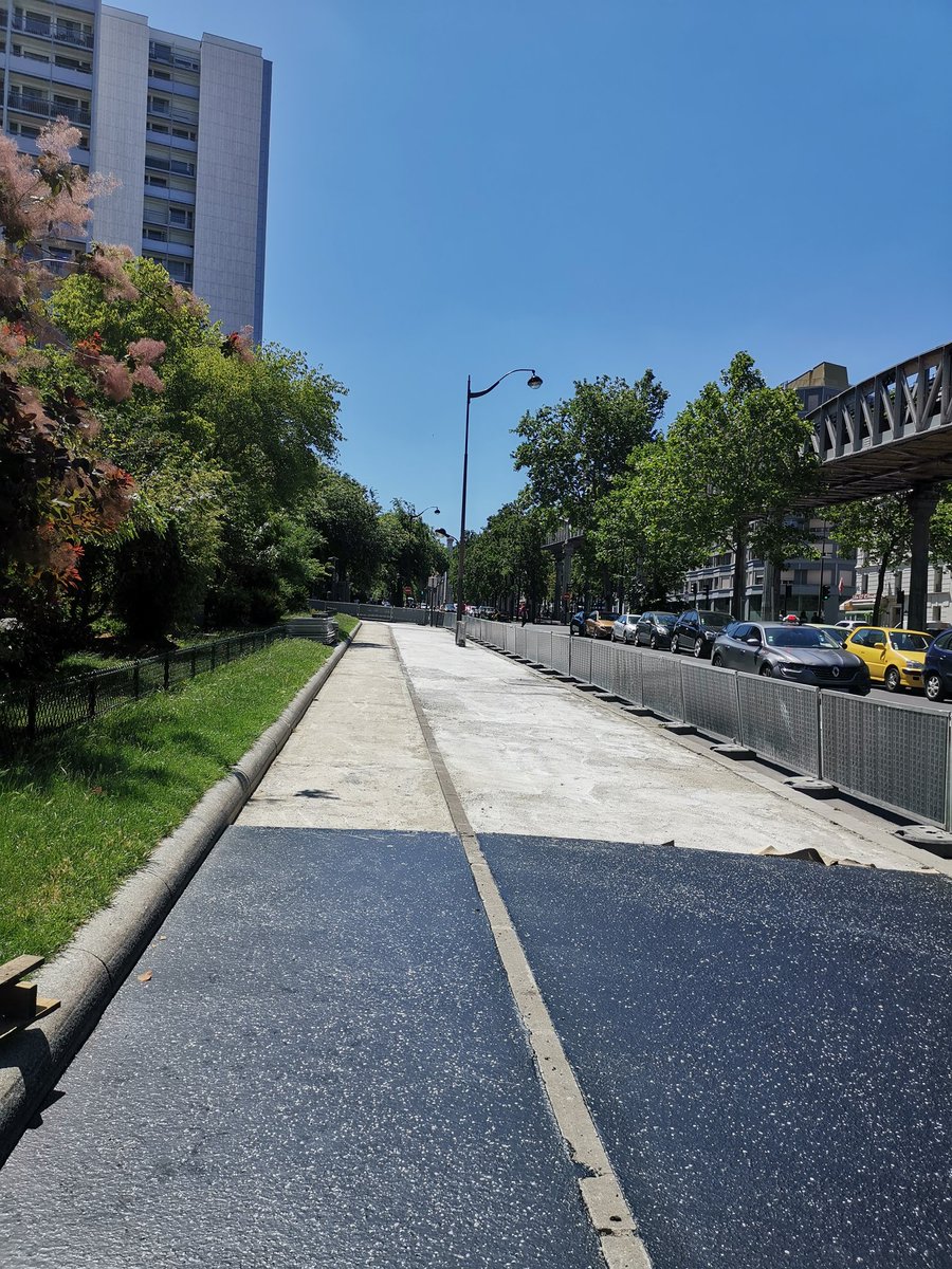 CécileGruber tweet media