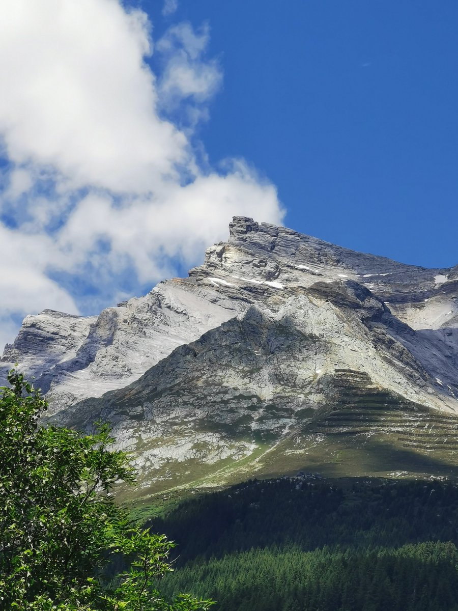 evasundin1's tweet photo. #Bifertenstock
#Truns
#Surselva https://t.co/8jVLPW08do
