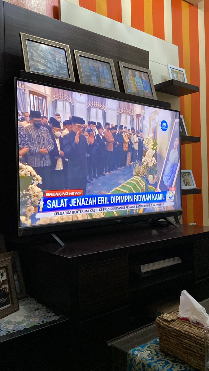 dwiandraputra's tweet photo. 😭🙁 https://t.co/SAV97y6tyb