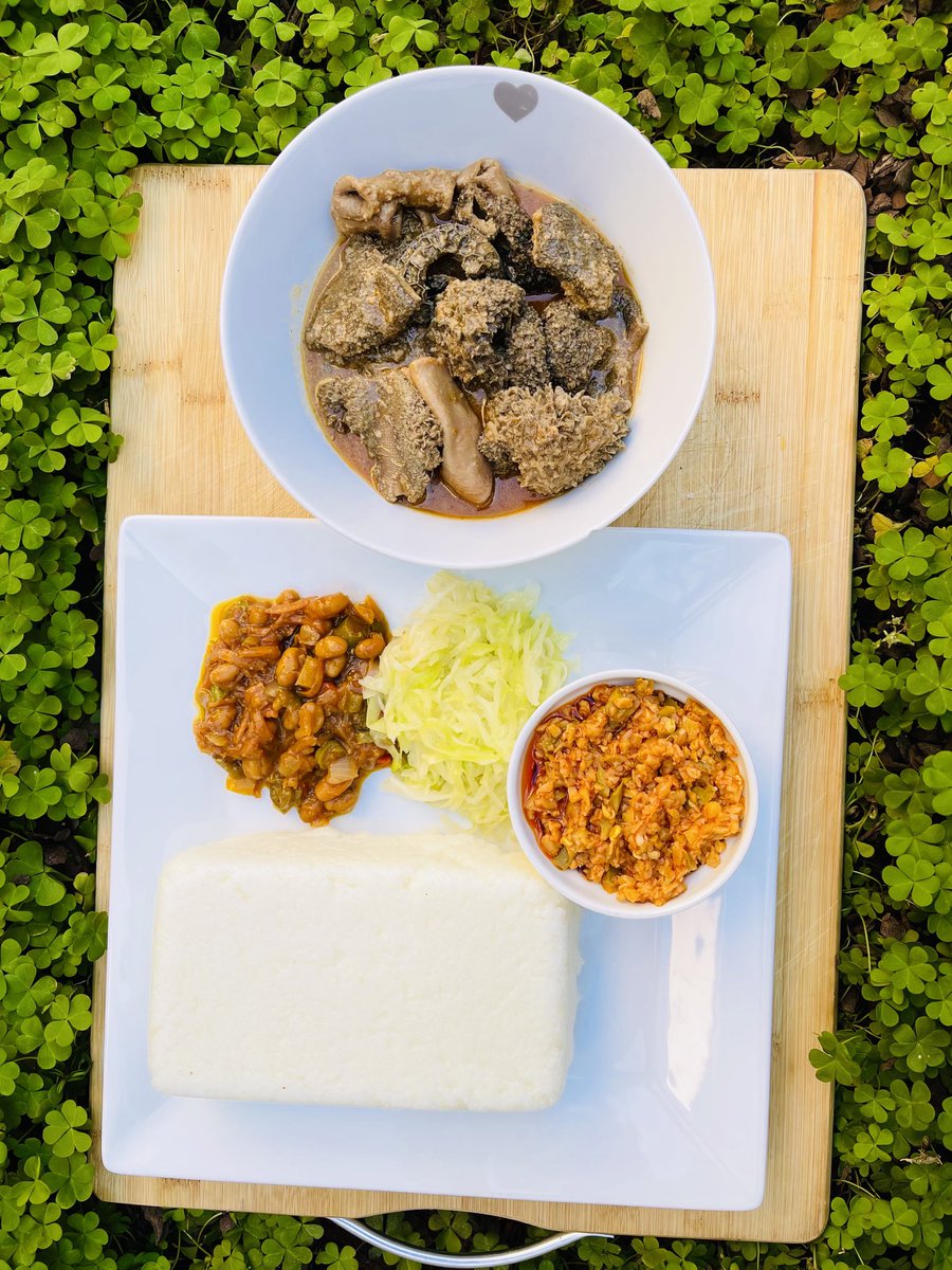 NevariMpho's tweet image. Sunday Lunch served 
Nothing hectic 😂😂😂
Mogodo and Pap with some sides
#MagicKitchen 
#@Bluza_za
#ITISNOWORNEVER
#WORKINPROGRESS
#CONSISTENCY
#DEDICATION
#DETERMINATION
#BEKINDTOYOURSELF
#KEEPTHEFAITH
#ITISWELLWITHMYSOUL