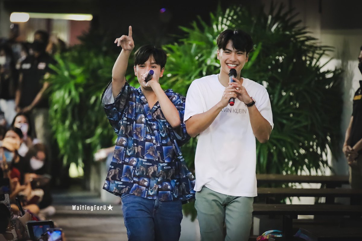 ibeebiiz's tweet photo. คู่เพื่อนคู่ใจแห่งตึกอโศก น่ารักๆๆๆๆๆๆๆ💕💕🥰 
#ohmpawat #mynameisnanon 
#โอมนนน #OhmNanon https://t.co/qJVA7fKYIn