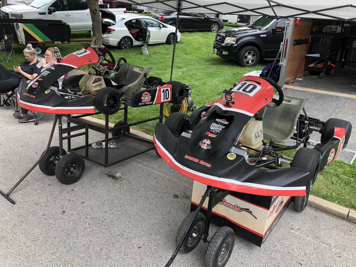 jeremiahdavis10's tweet photo. Championship Sunday at the Quincy Grand Prix! Very ready to chase another Gussie today. Starting positions:

Ignite Senior: p10
Briggs Heavy: p13
Ignite Heavy: p4
Pro Briggs ($1,000 to win): p7

Oh also, go get your shirt/hoodie/hat - store closes TOMORROW https://t.co/WwPNrhqum4 https://t.co/JduxkRW4EM