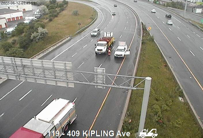 NewsRadioTO's tweet photo. UPDATE: Crash on the #EB409 ramp to the EB 401 - now two left lanes blocked. https://t.co/dfSXDSliXg